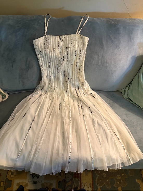 Cache Dresses & Skirts - Cache White Spaghetti-Strap Midi Dress with Black Accents